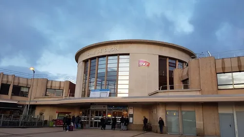 La BD s’expose en gare de Dijon